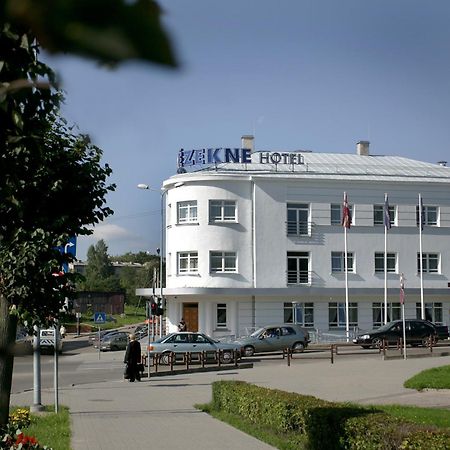 Kolonna Hotel Rēzekne Exterior foto